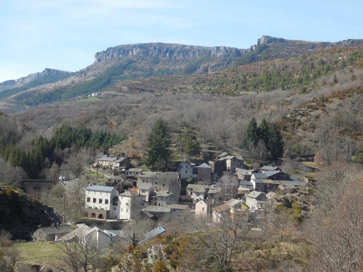 Auberge Du Tarnon Les Vanels Exteriör bild